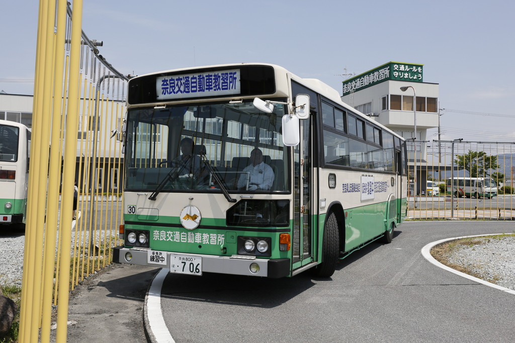 奈良交通自動車教習所 前編 バスギアターミナル
