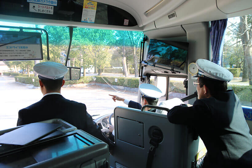 ヤサカ流 プロのバス運転手を育成する研修現場に密着取材 バスギアターミナル